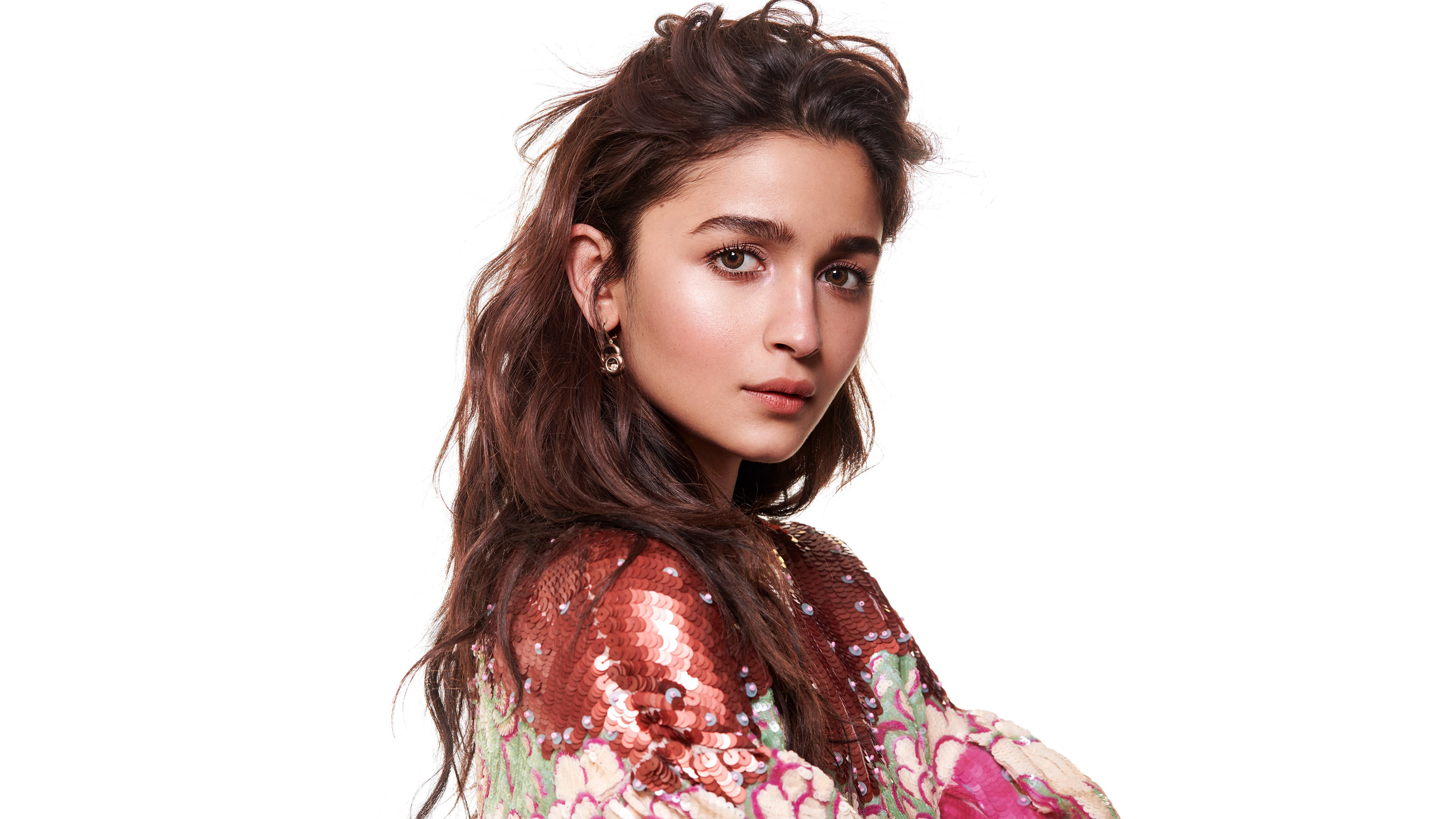 Alia Bhatt, Bollywood-Schauspielerin, weißer Hintergrund, 5K