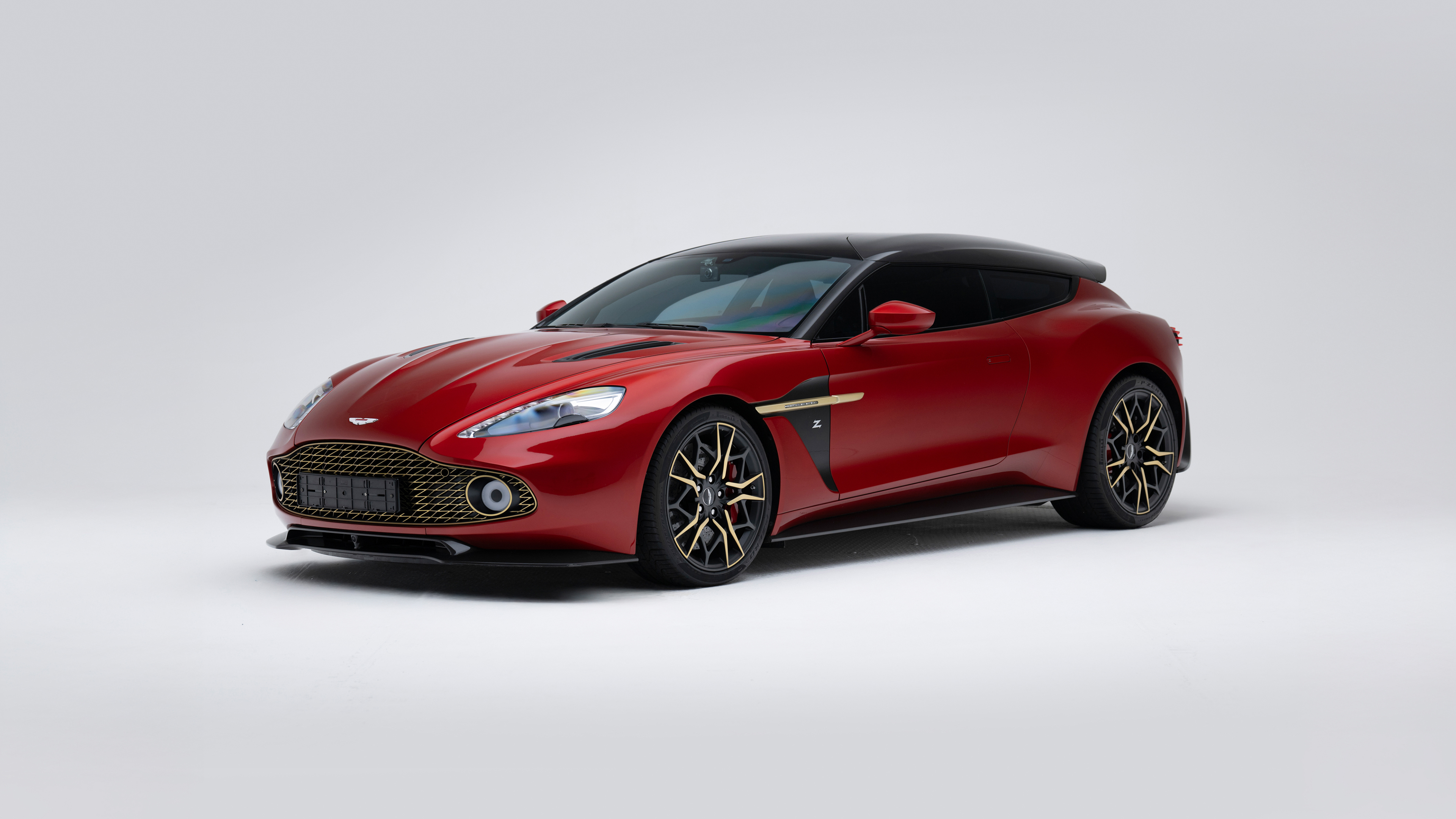 Aston Martin Vanquish, rote Autos, weißer Hintergrund
