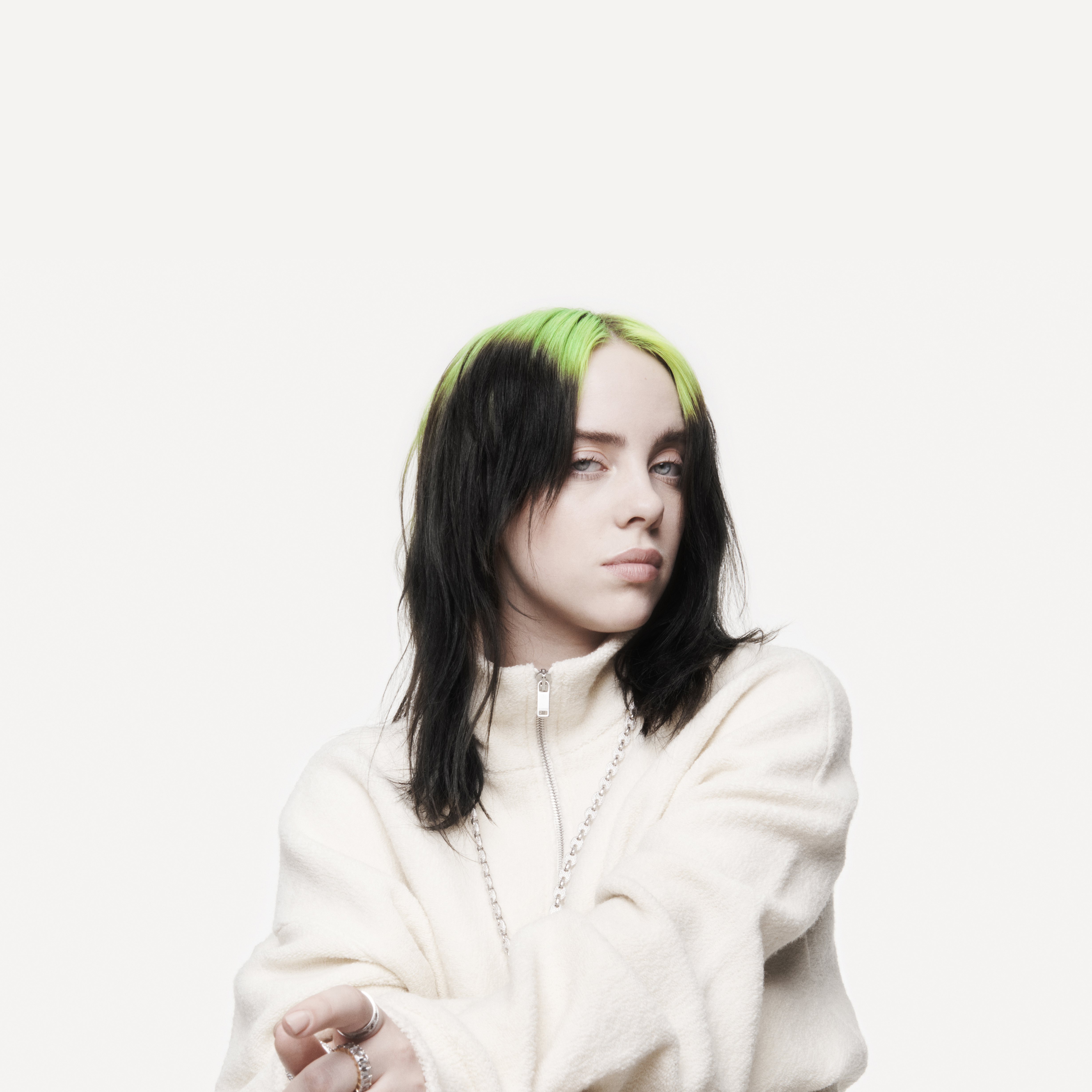 Billie Eilish, Weißer Hintergrund, Amerikanische Sängerin, Porträt, 5K