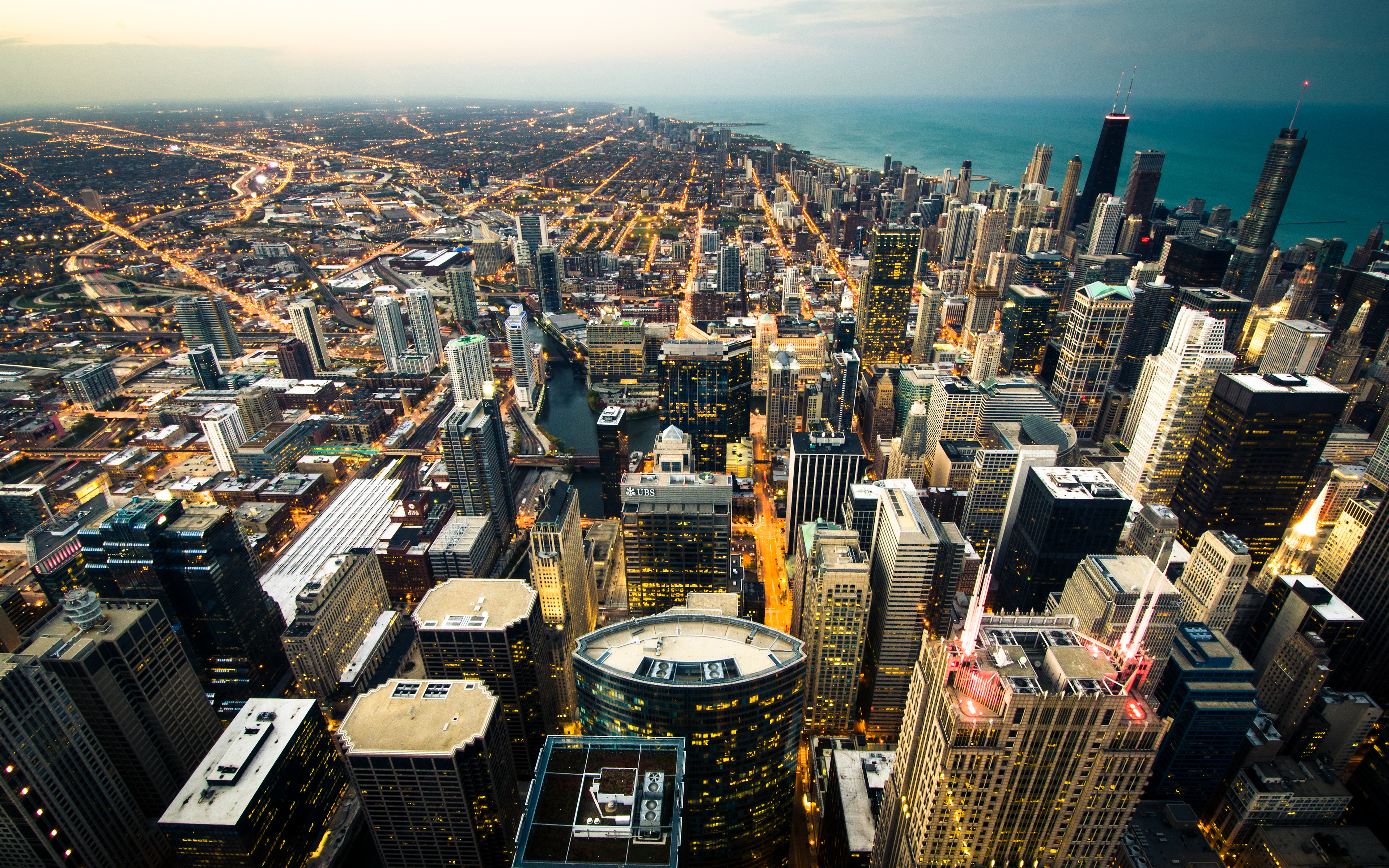 Chicago, Luftaufnahme, Stadtansicht, Stadtlichter, Dämmerung, Wolkenkratzer, Skyline, Horizont, Landschaft
