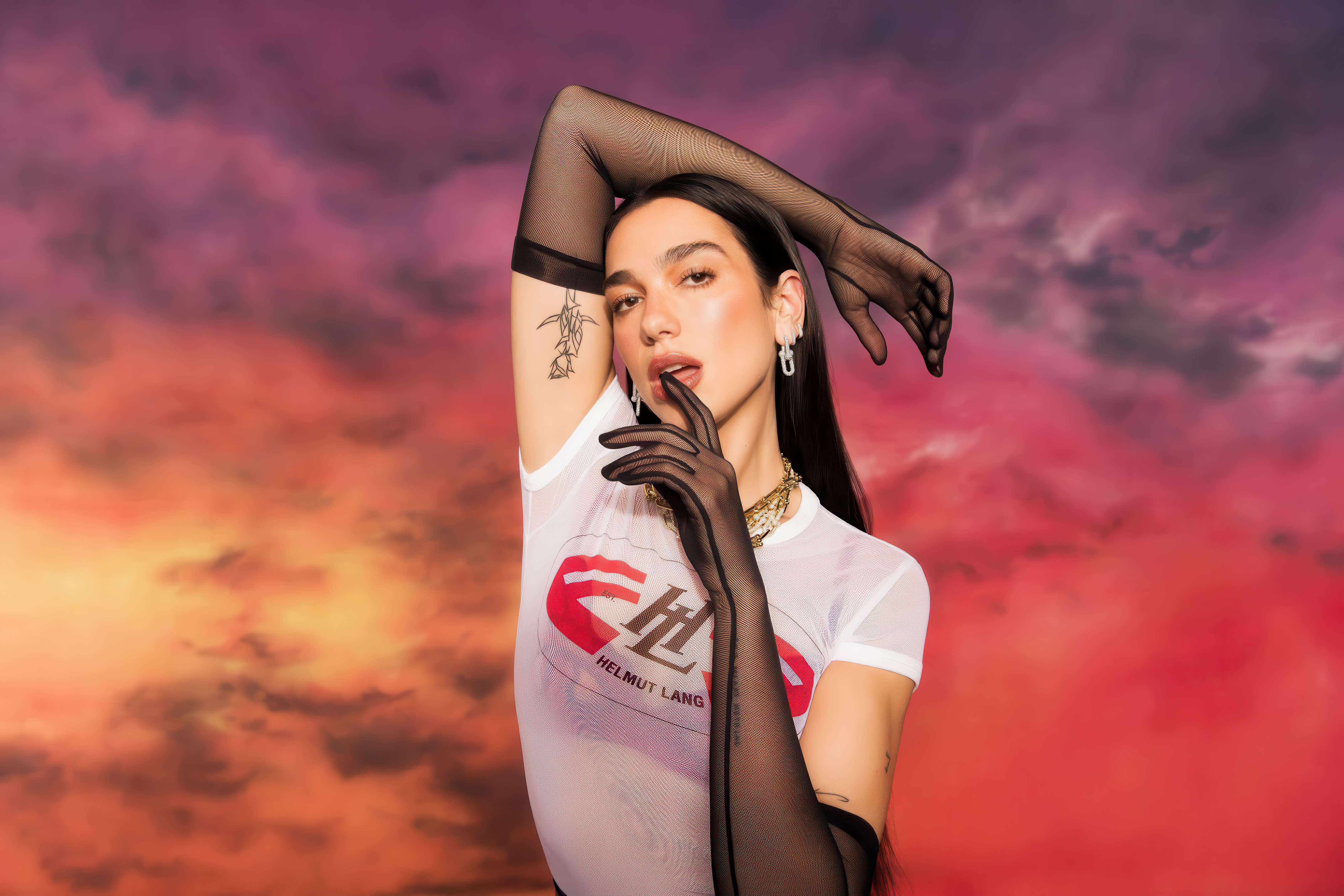 Dua Lipa, Vogue, 5K, albanische Sängerin