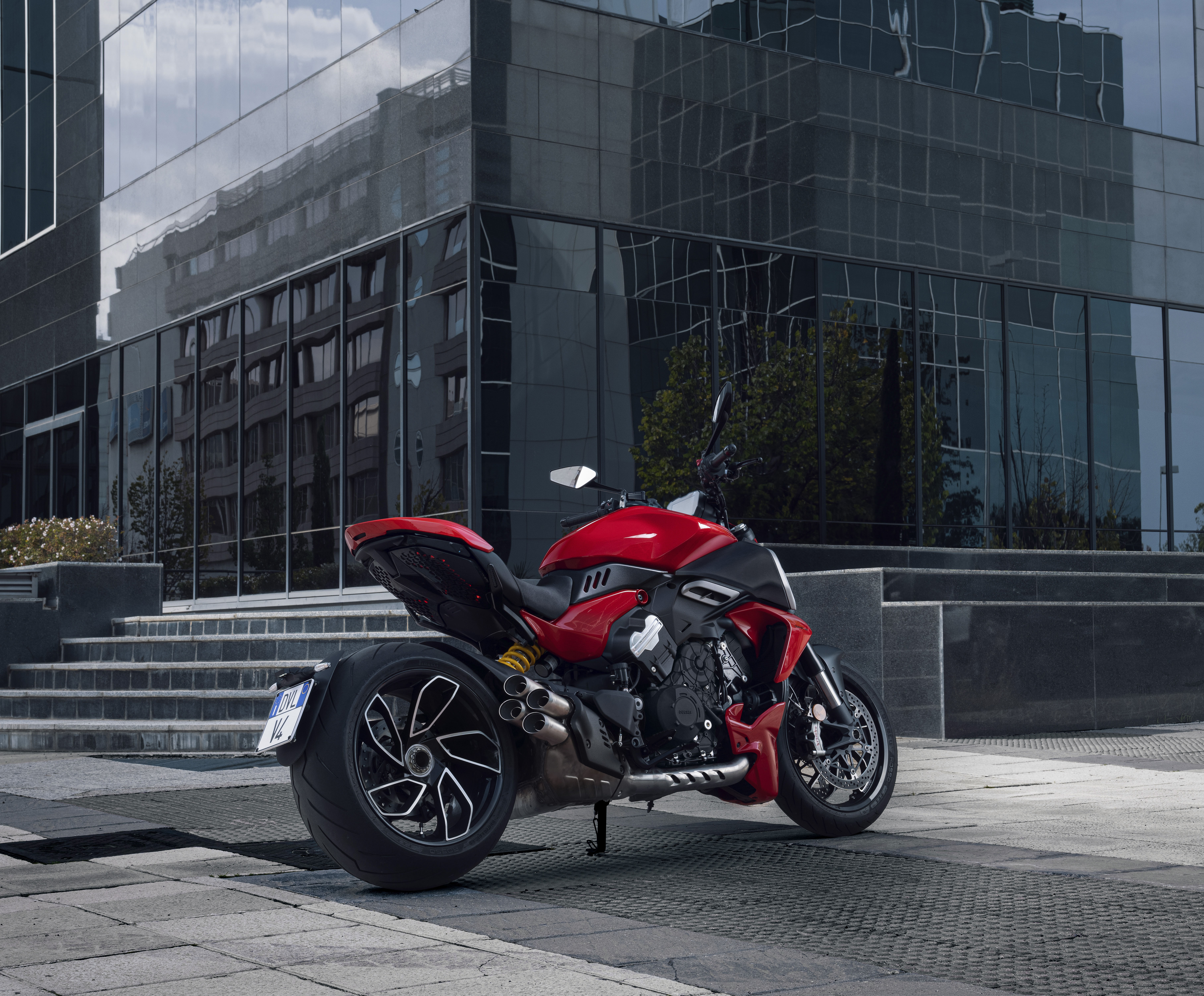 Ducati Diavel V4, Sportmotorräder, Muscle Cruiser, 5K, 2023, Sport-Cruiser