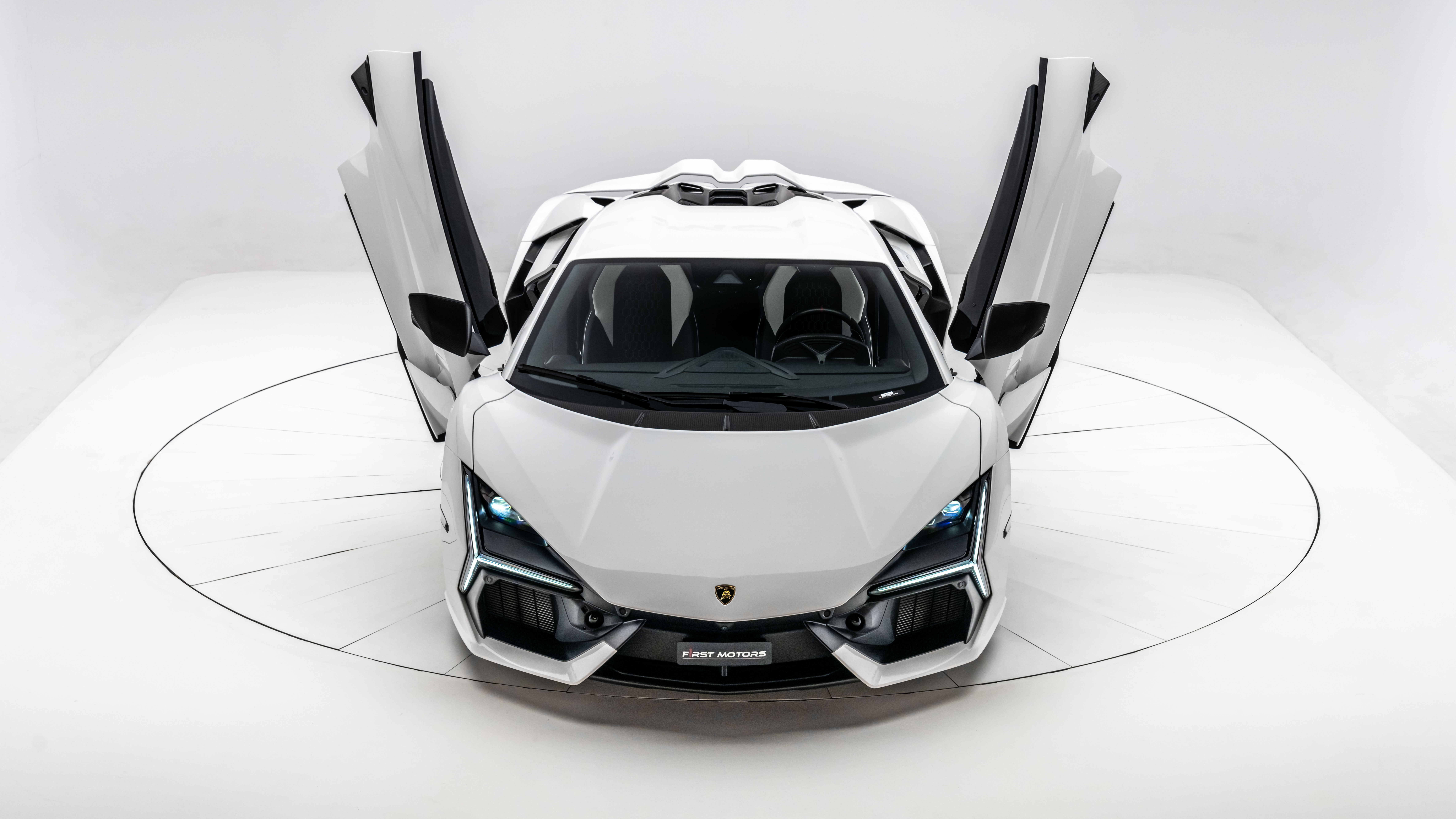 Lamborghini Revuelto, Weiße Ästhetik, Weiße Autos, 5K, 8K