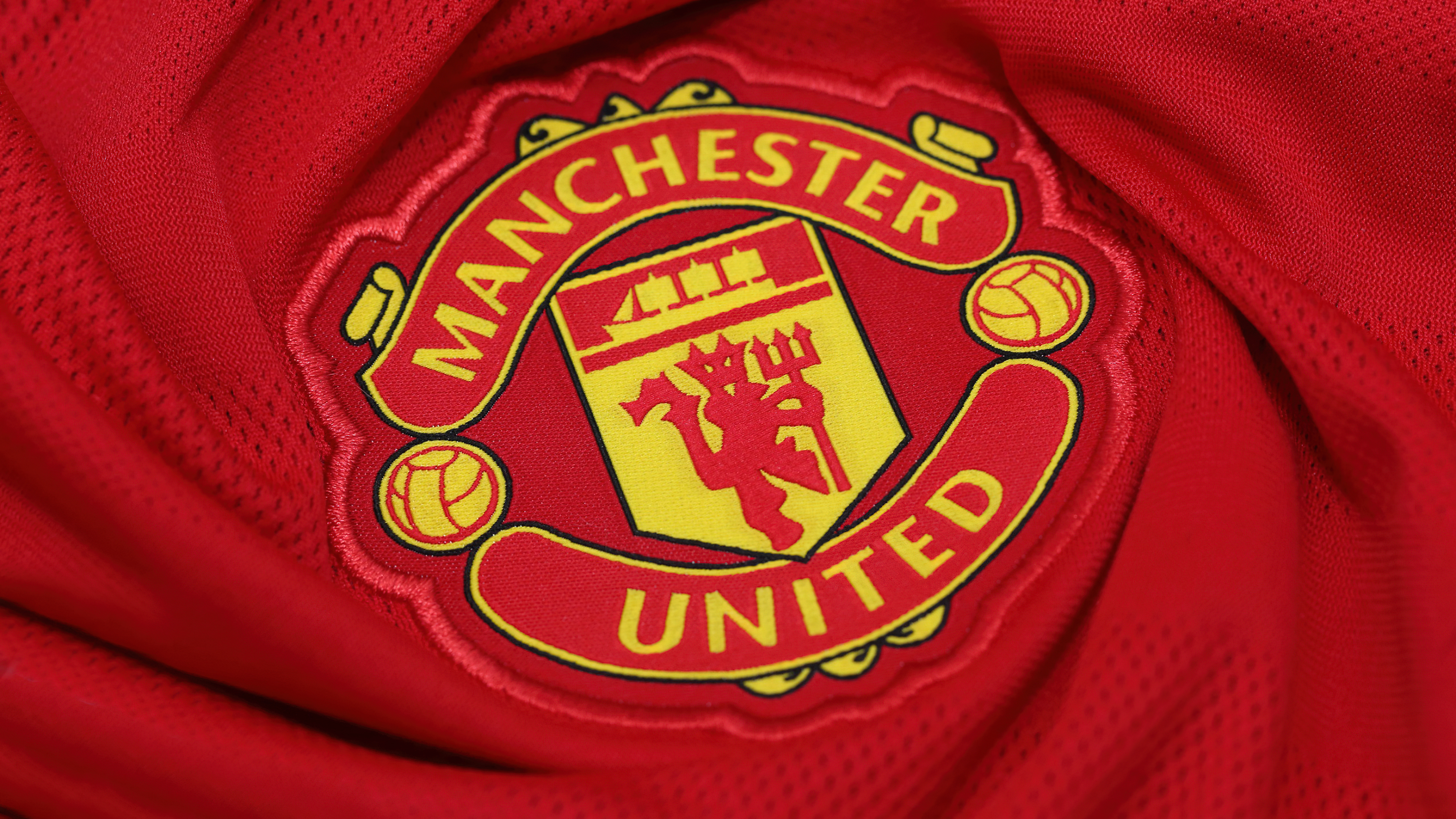 Manchester United, 5K, Roter Hintergrund, Fußballverein, Logo
