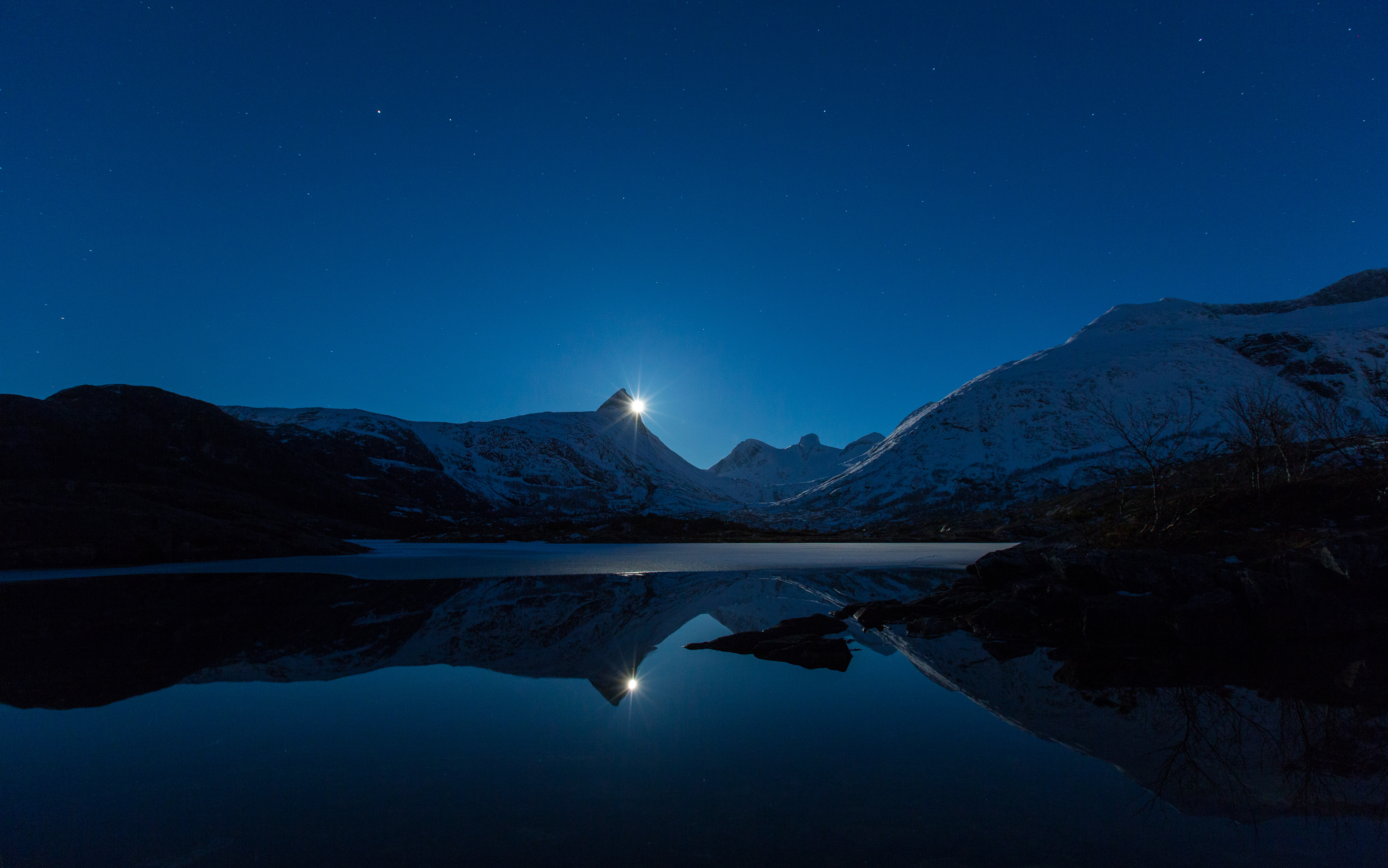 Mondaufgang, Blauer Himmel, Berge, Schneebedeckt, See, Landschaft, Spiegelung, Nachtzeit, Zwielicht, Langzeitbelichtung, 5K