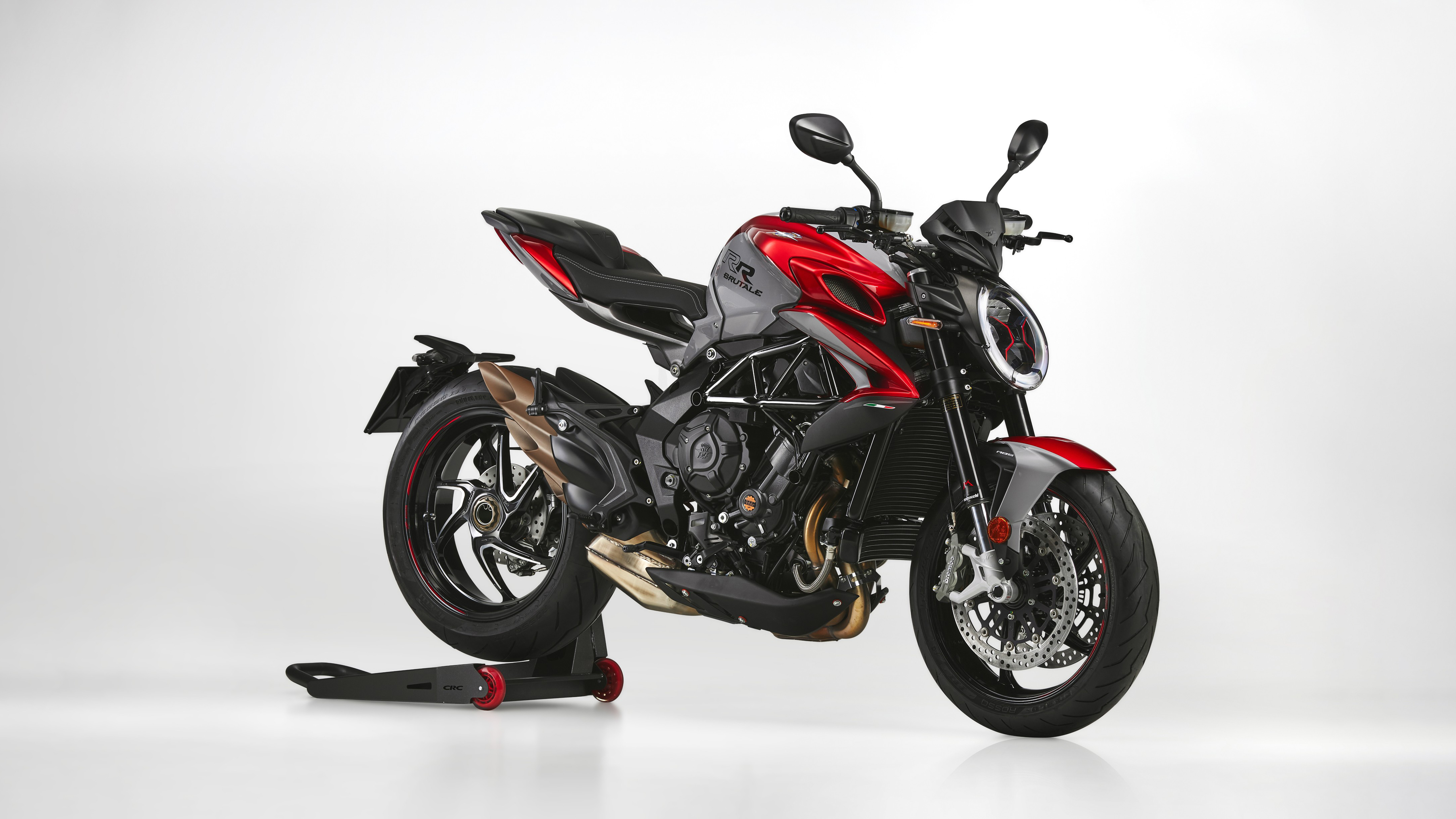 MV Agusta Brutale, 5K, 2021, Weißer Hintergrund