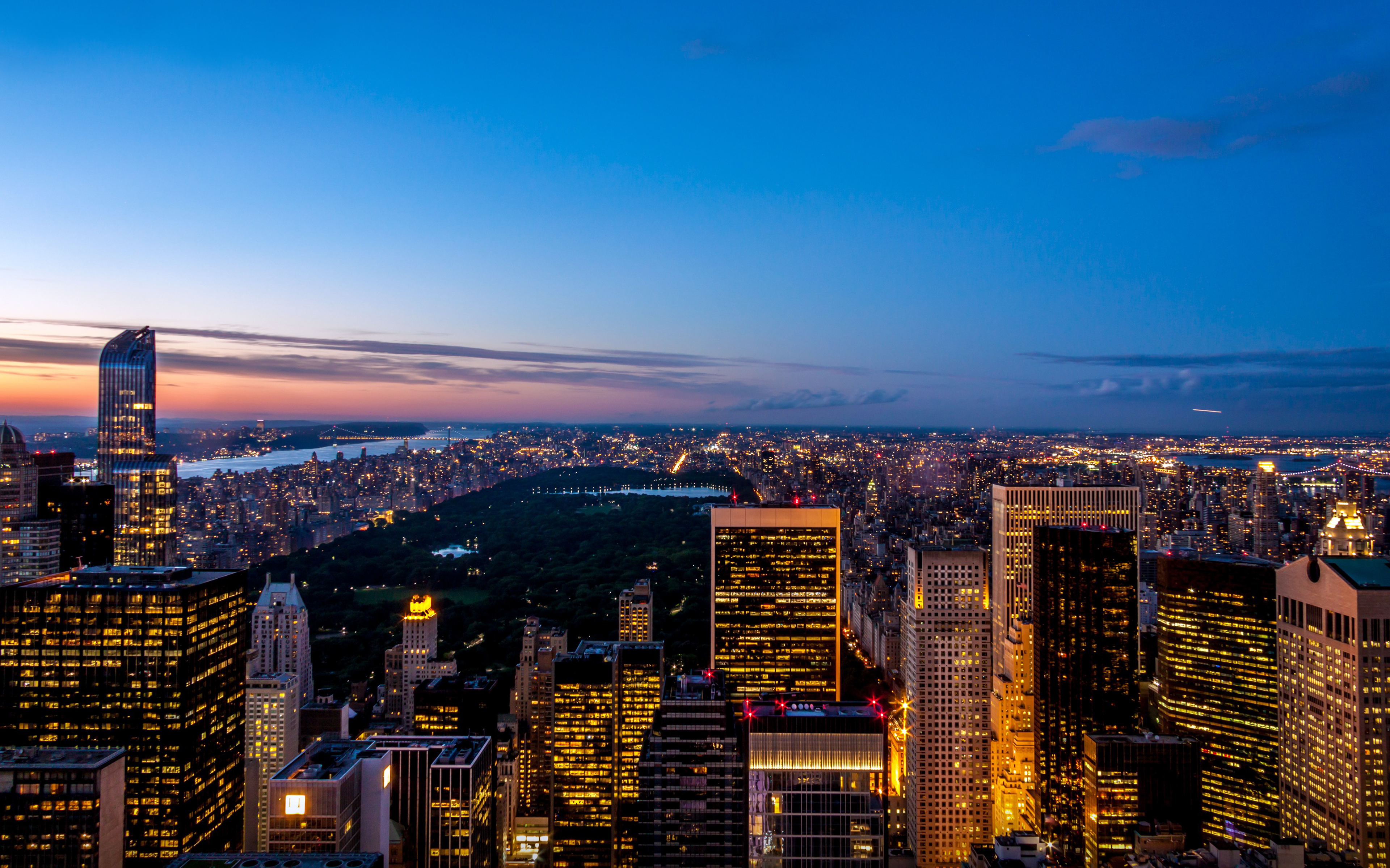 New York City, Dämmerung, Skyline, Stadtansicht, Stadtlichter, Wolkenkratzer, Blauer Himmel, Horizont