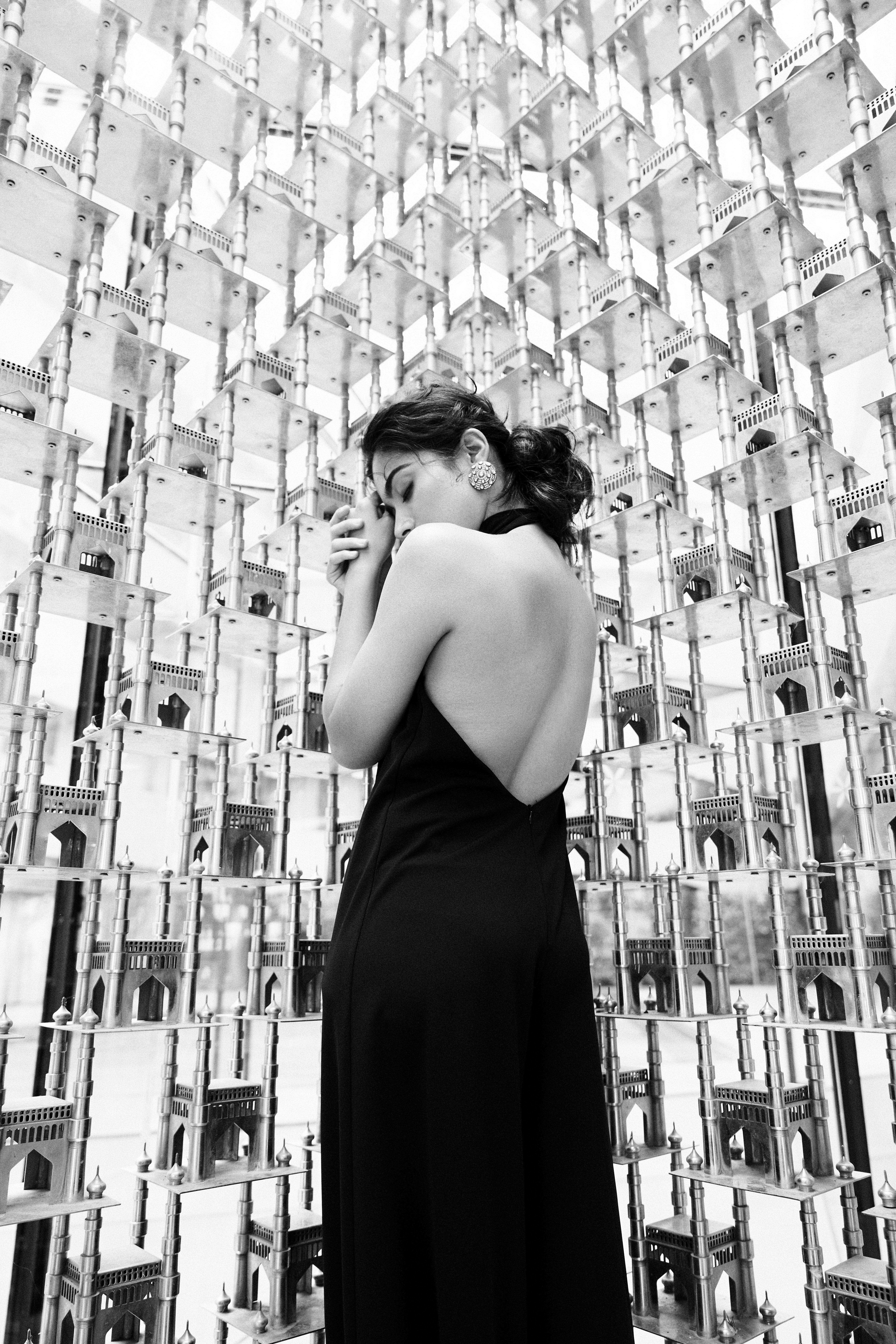 Rashmika Mandanna, monochrom, indische Schauspielerin, 5K, Schwarz-Weiß