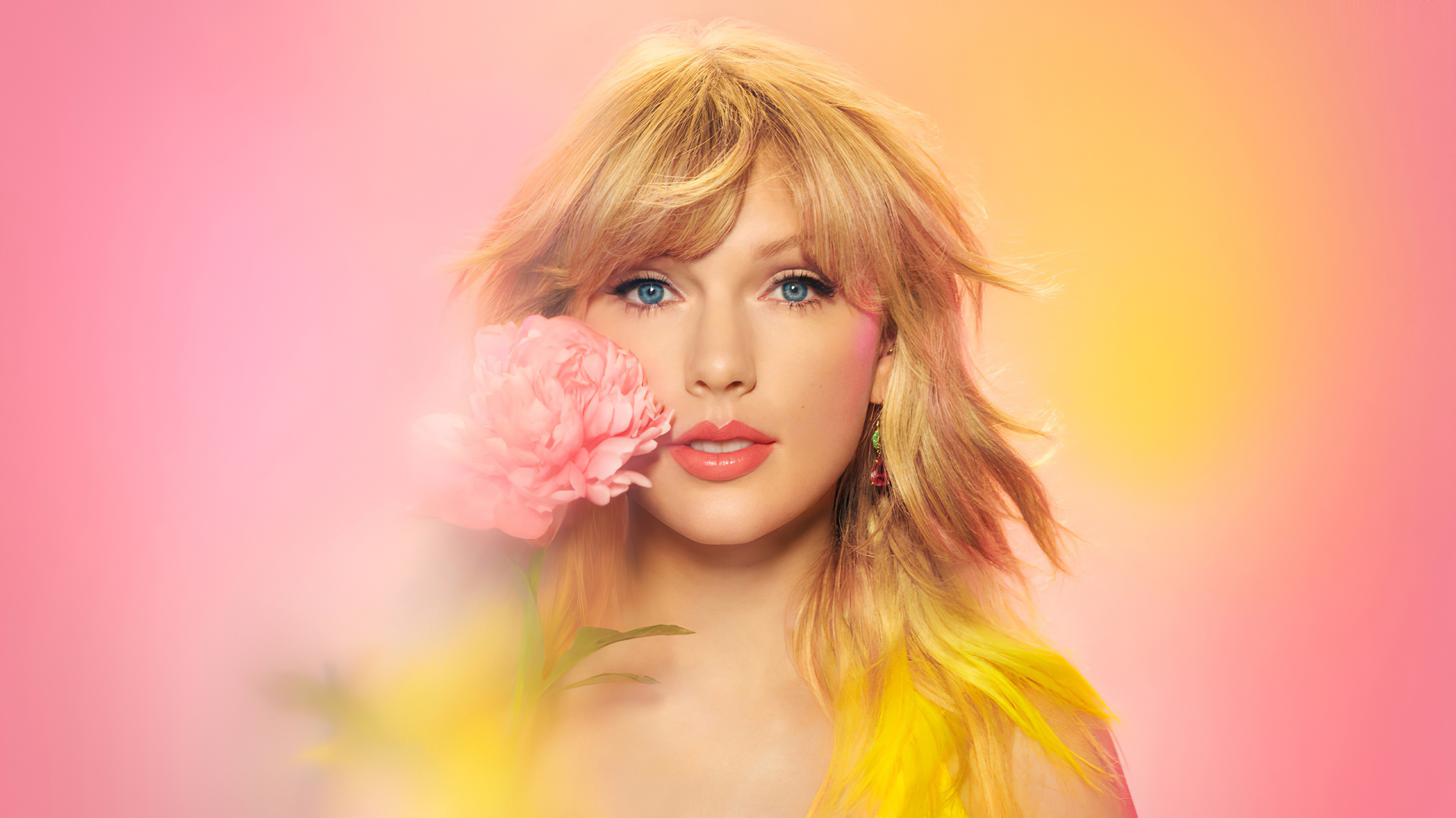 Taylor Swift, Amerikanische Sängerin, Porträt, Verlaufshintergrund, Wunderschön, Pastellrosa